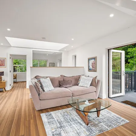 Herons Nest * Йол